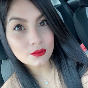 Meet your Posher, Arelis